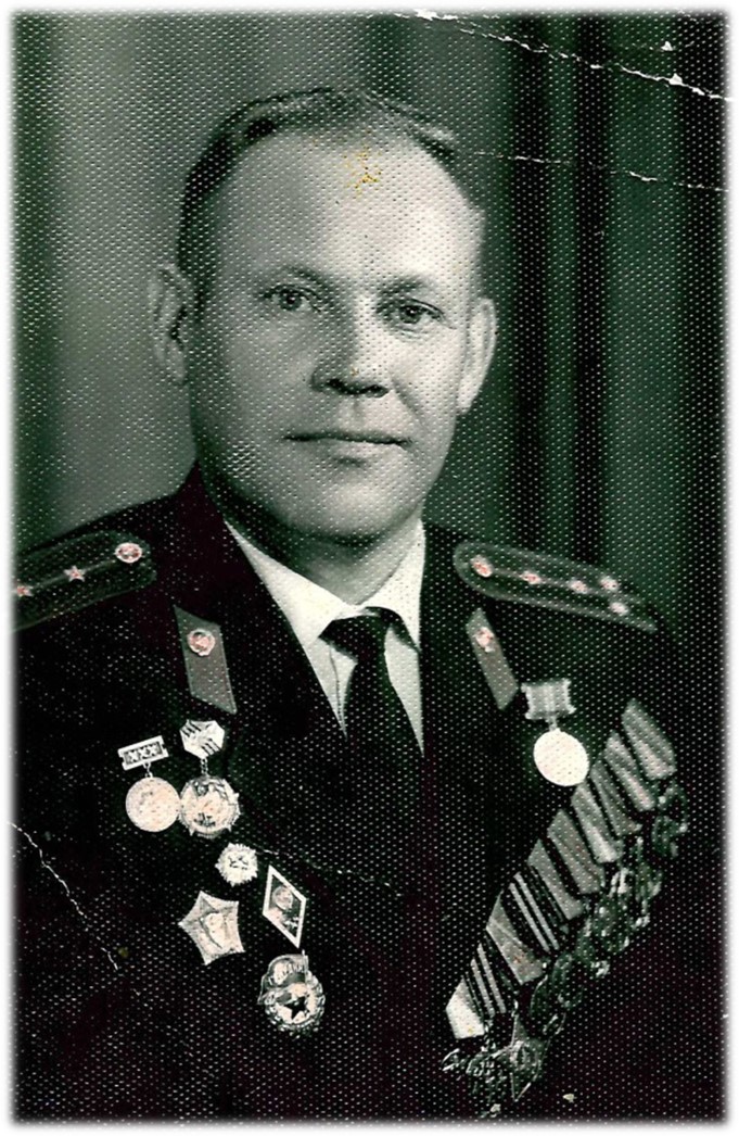 Борисовский Алексей Павлович (1924-1980), пулеметчик, Награды - два Ордена Славы